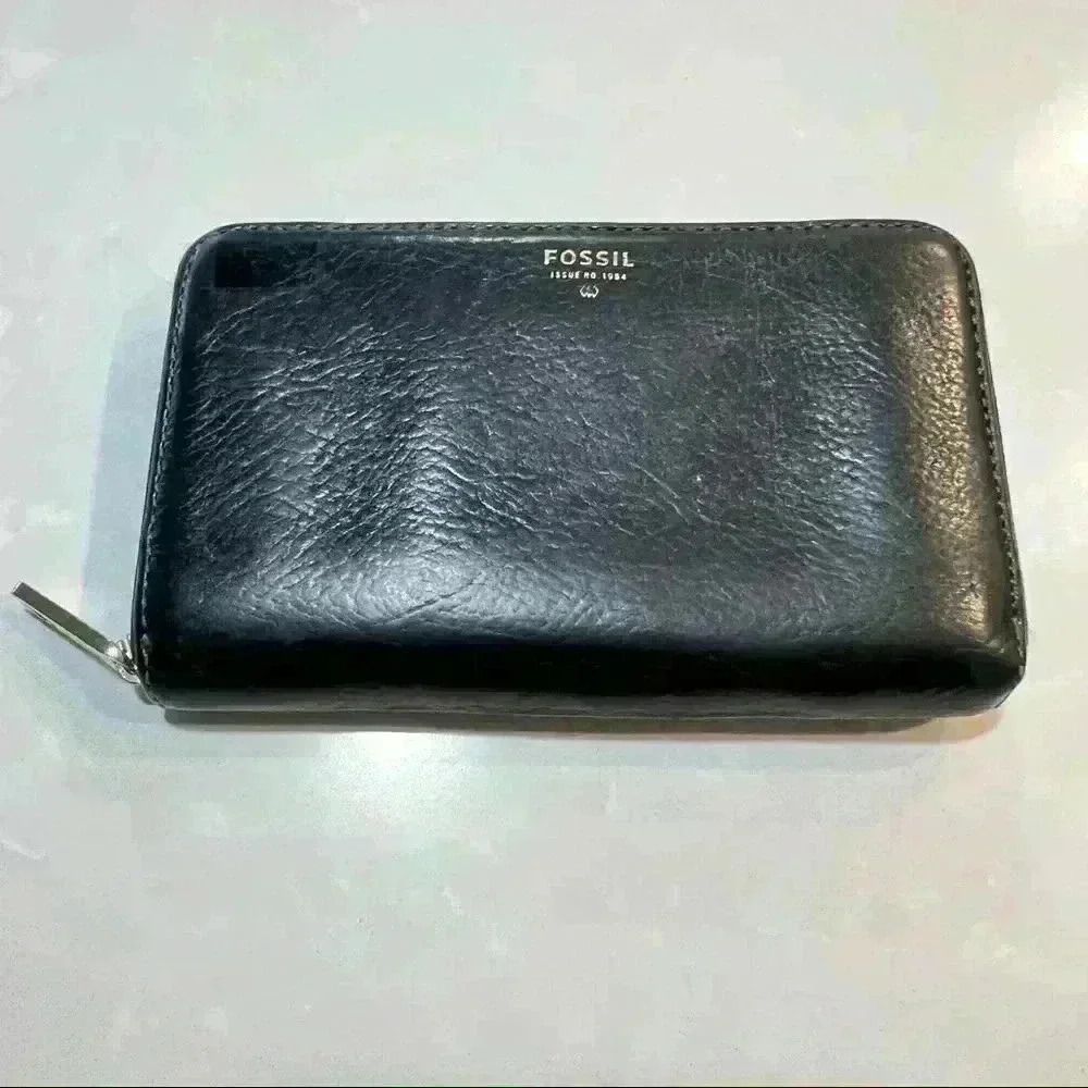 FOSSIL  BLACK LEATHER WALLET - Picture 9 of 12